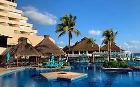 Royal Solaris Cancun Resort Marina